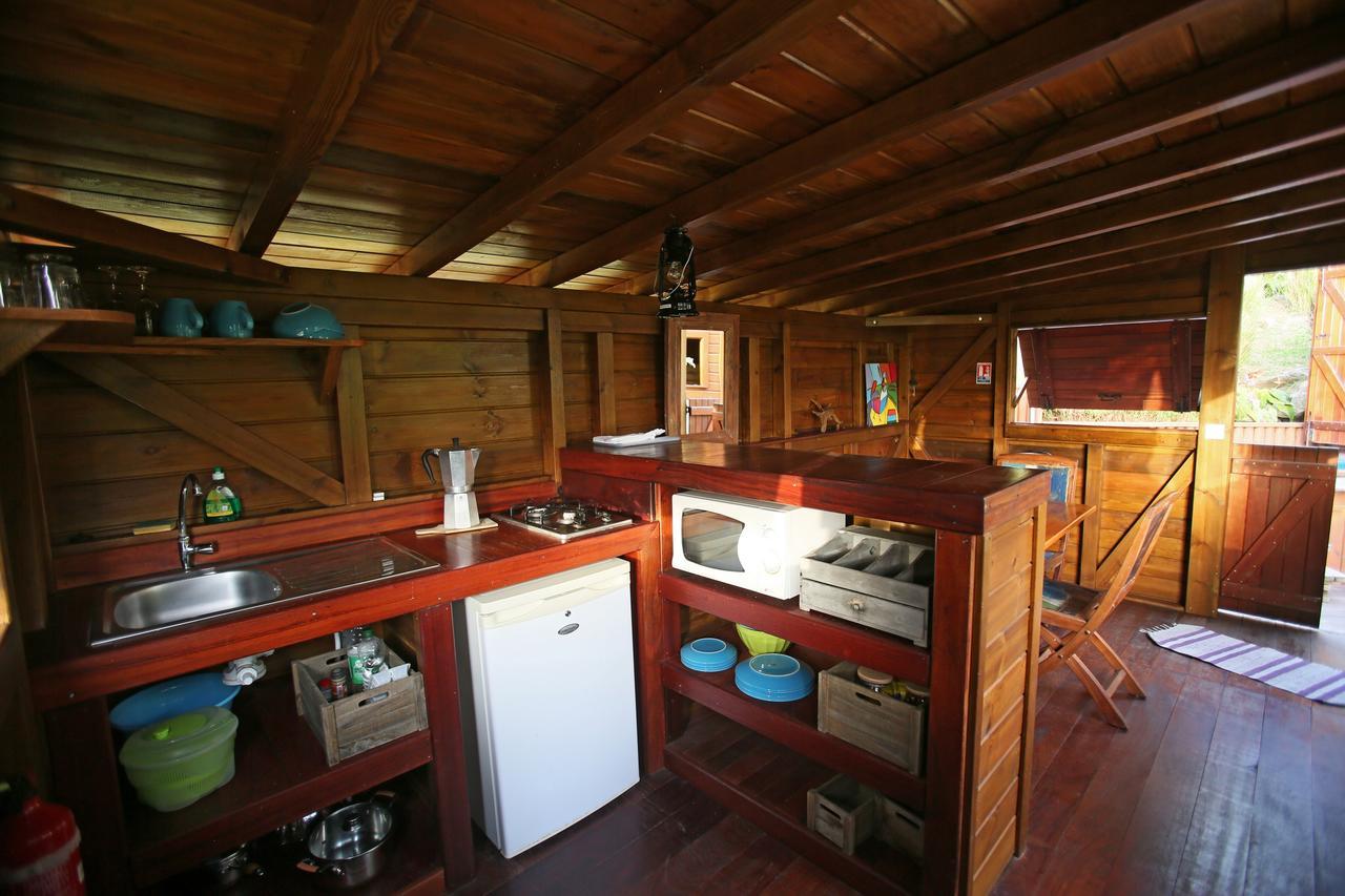 Les Bananes Vertes Ecolodges Saint-Claude Exteriér fotografie